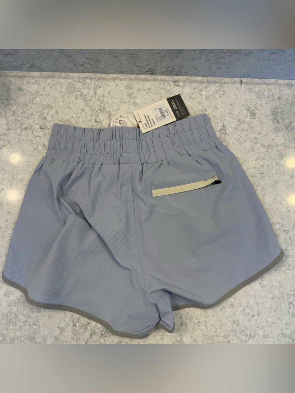 Vuori Sky Blue Women's Cardiff Short - Picture 3 of 5